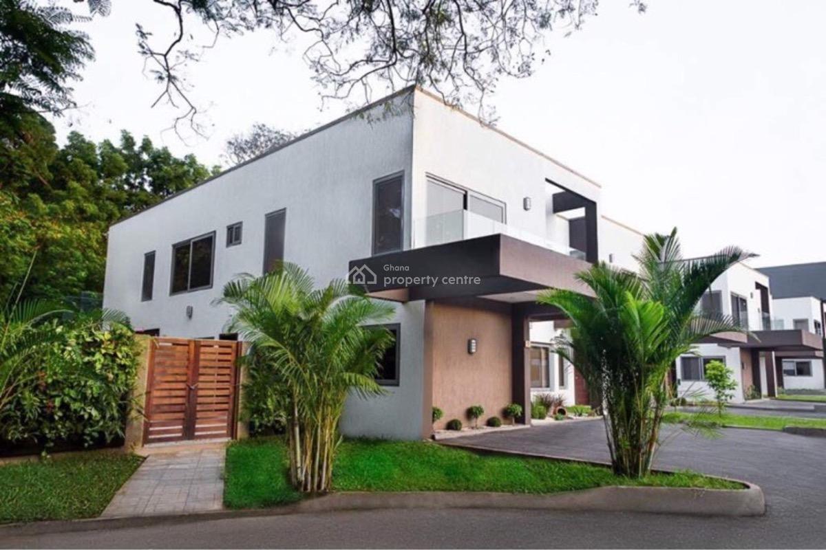 4 Bedroom Townhouse in a Gated Community, North Ridge, Accra, Detached Duplex for Rent