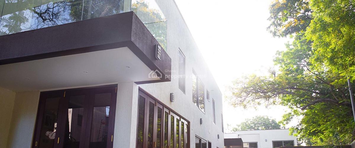 4 Bedroom Townhouse in a Gated Community, North Ridge, Accra, Detached Duplex for Rent