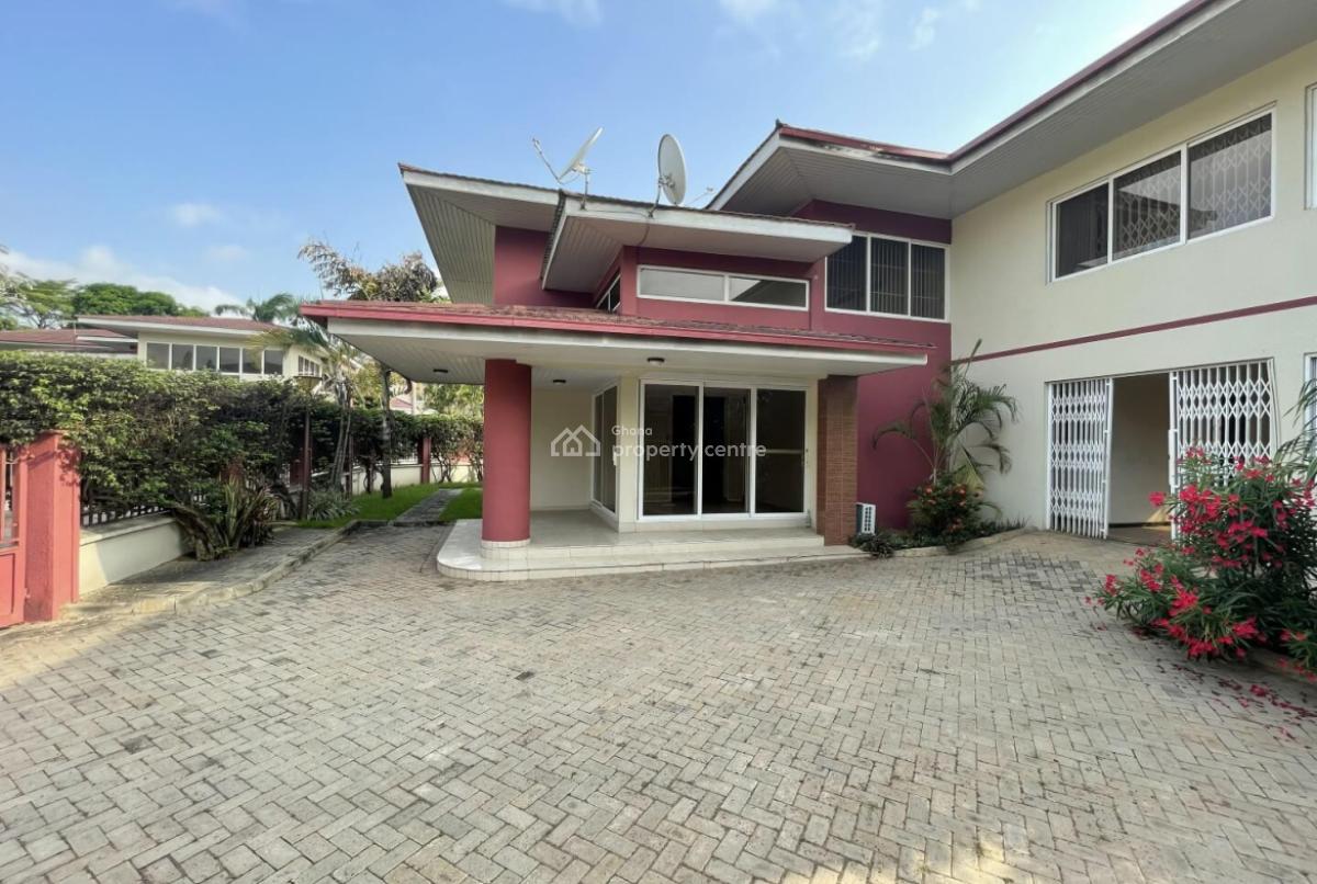 3 Bedroom Duplex with Staff Quarters in a Gated Community with Pool, Cantonments, Accra, Detached Duplex for Rent