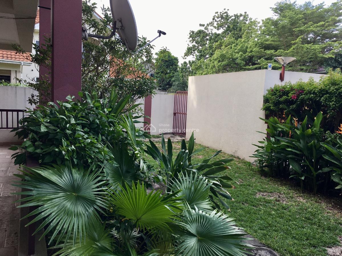 3 Bedroom Duplex with Staff Quarters in a Gated Community with Pool, Cantonments, Accra, Detached Duplex for Rent