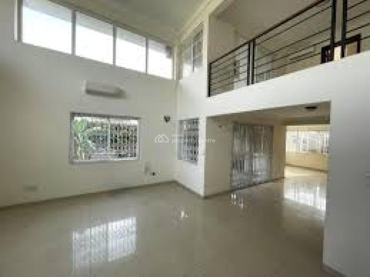 3 Bedroom Duplex with Staff Quarters in a Gated Community with Pool, Cantonments, Accra, Detached Duplex for Rent