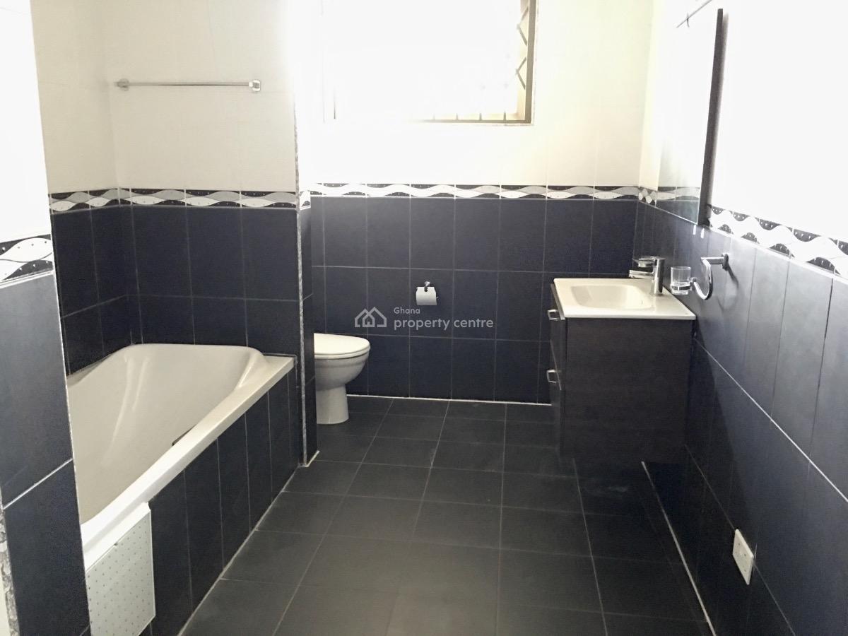 3 Bedroom Duplex with Staff Quarters in a Gated Community with Pool, Cantonments, Accra, Detached Duplex for Rent