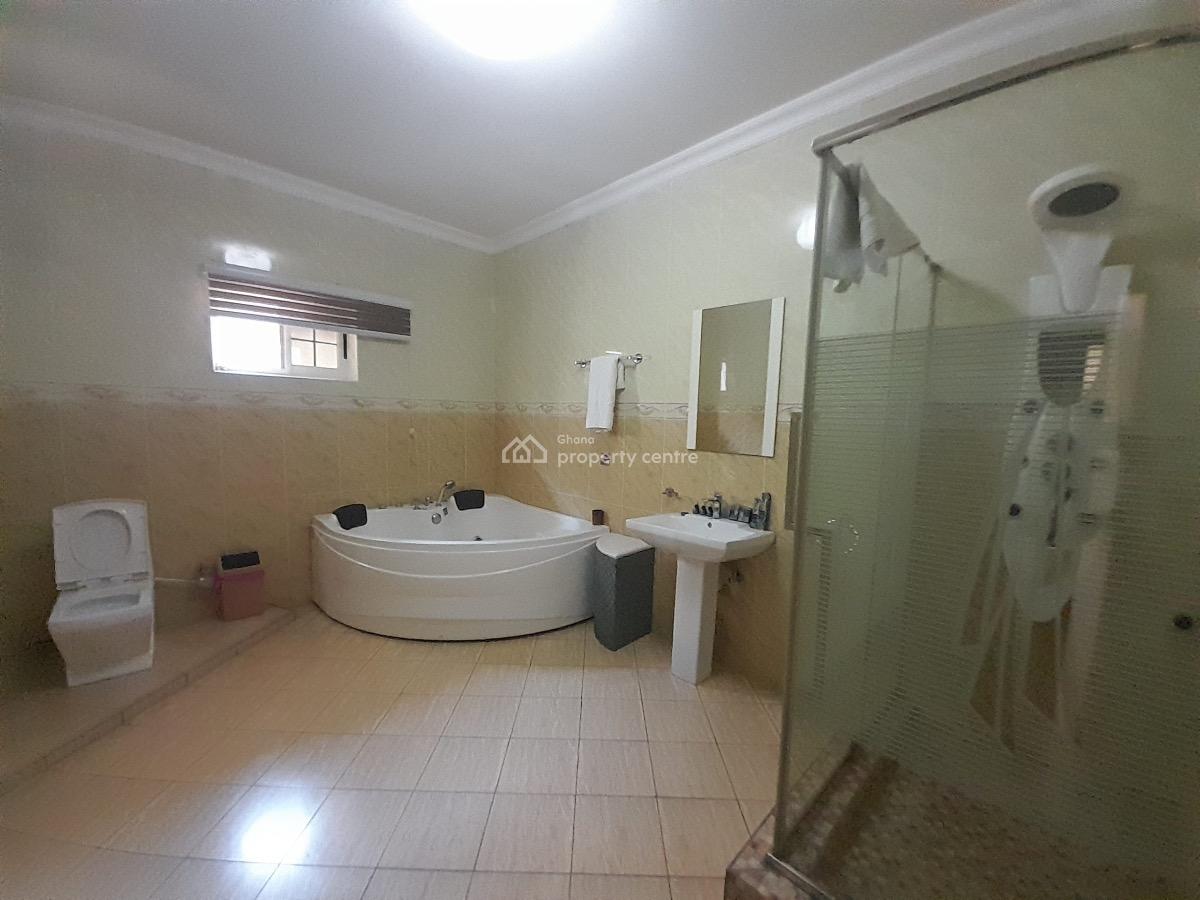 Furnished 4 Bedroom Duplex in a Gated Community with Swimming Pool, North Ridge, Accra, Detached Duplex for Rent