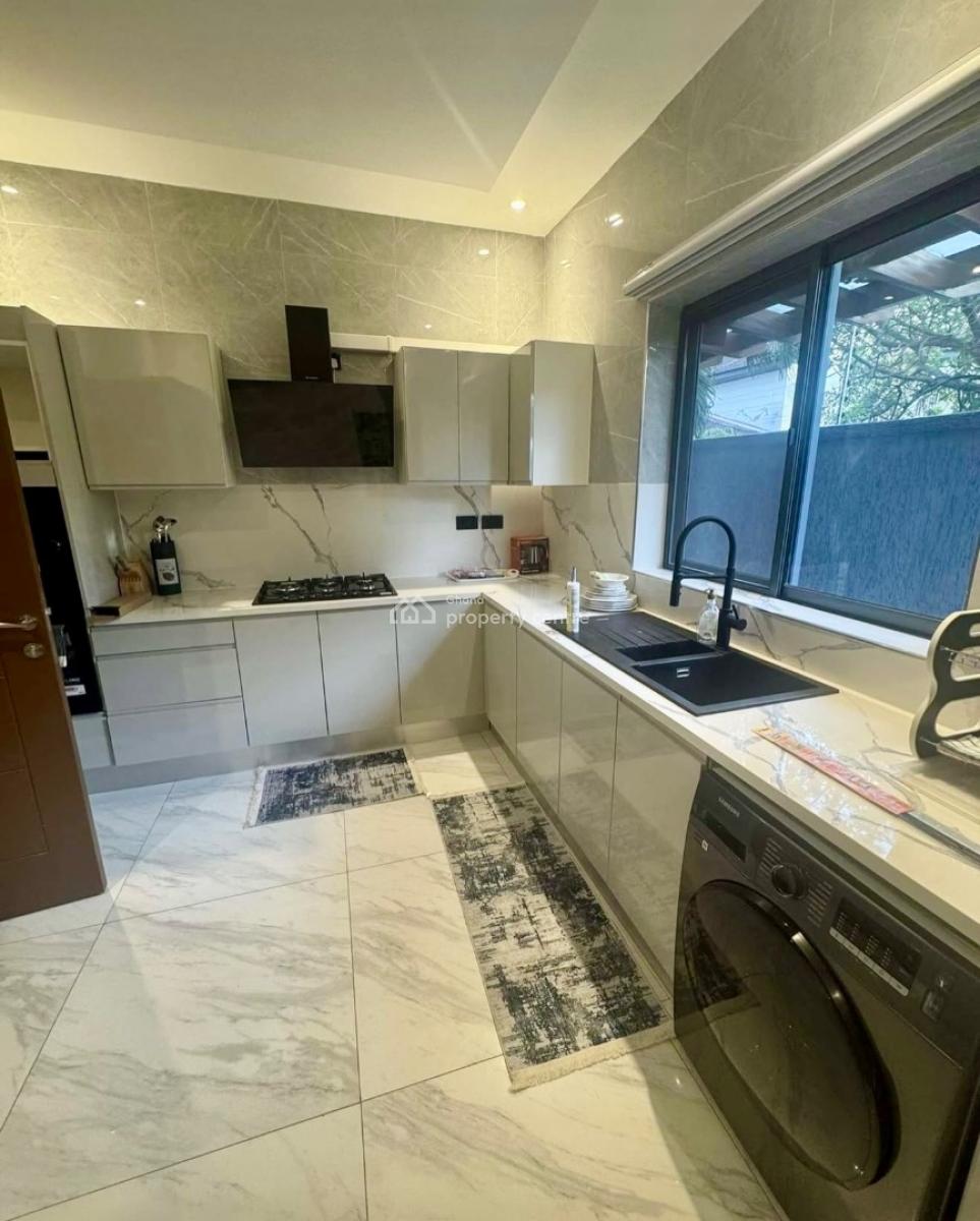 Furnished 4 Bedroom Townhouse in a Gated Community, Airport Residential Area, Accra, Townhouse for Rent