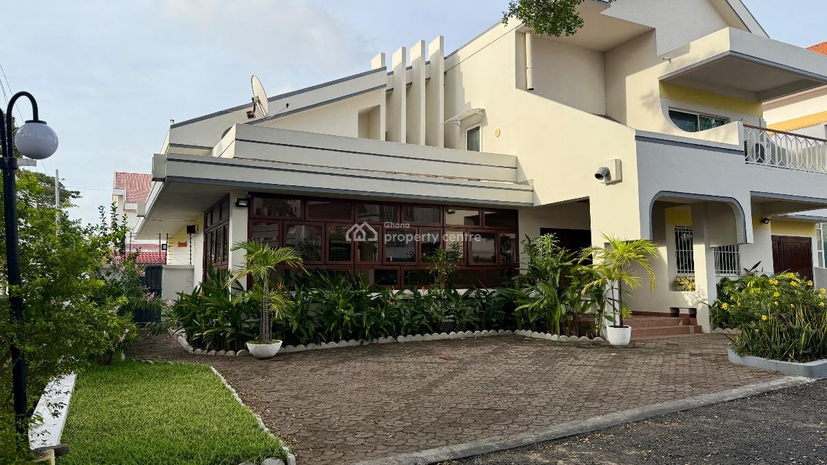4 Bedroom Townhouse with Staff Quarters in a Gated Community, Cantonments, Accra, Townhouse for Rent