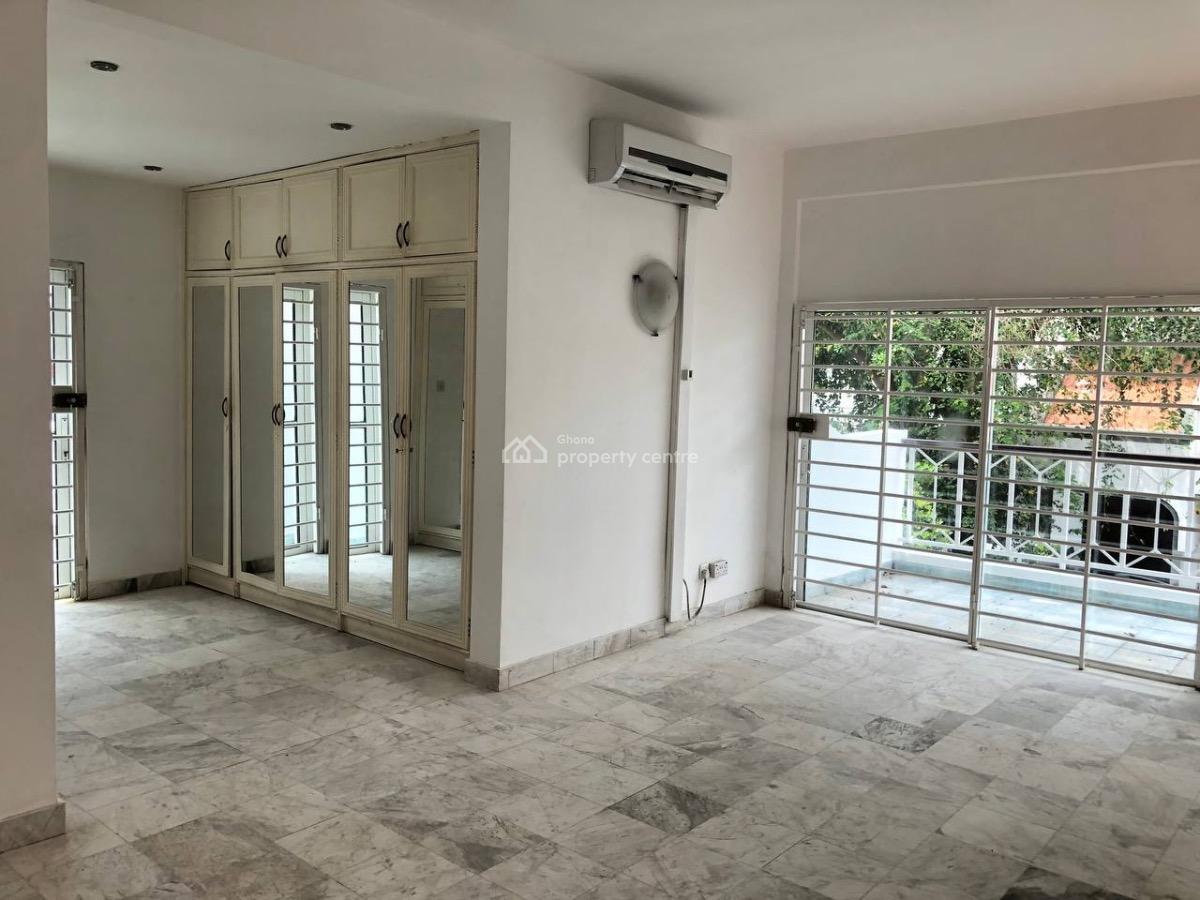 4 Bedroom Townhouse with Staff Quarters in a Gated Community, Cantonments, Accra, Townhouse for Rent