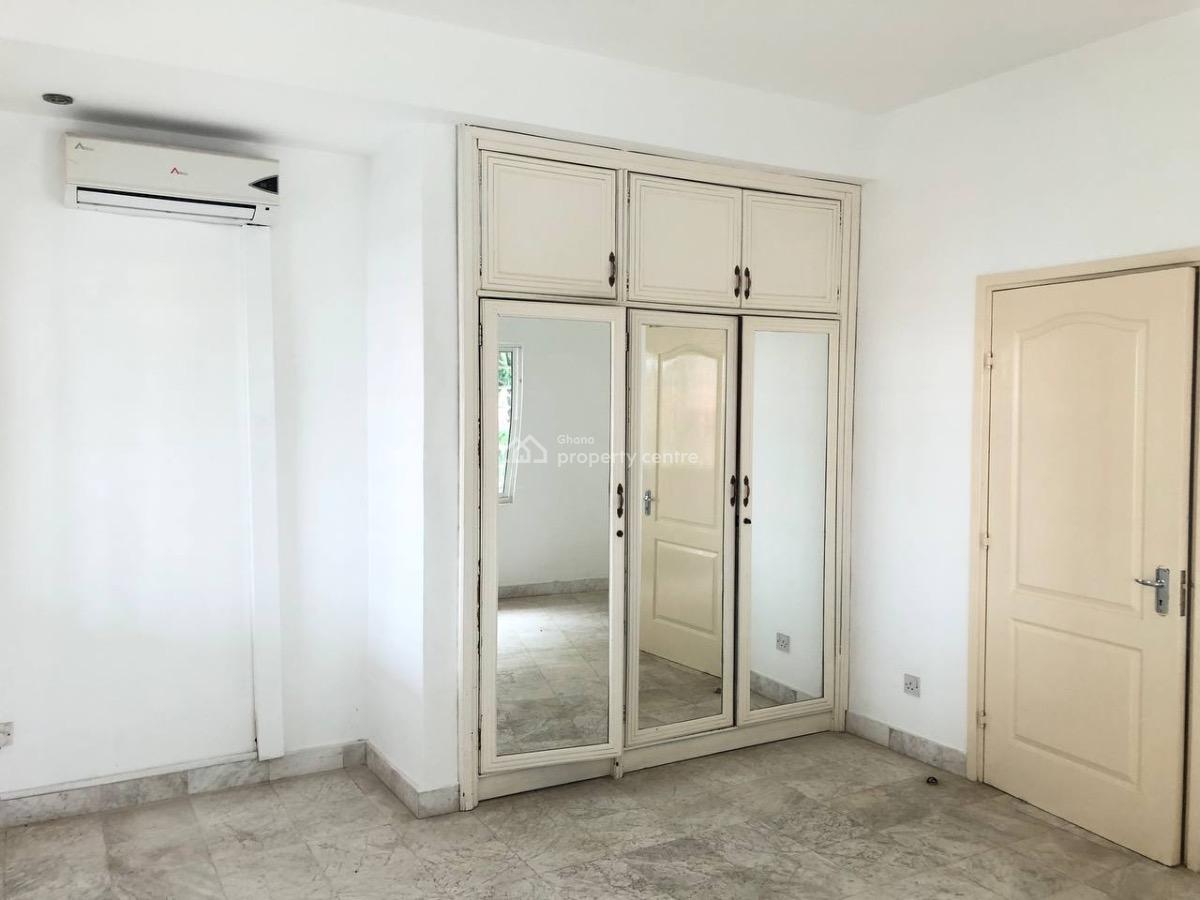 4 Bedroom Townhouse with Staff Quarters in a Gated Community, Cantonments, Accra, Townhouse for Rent