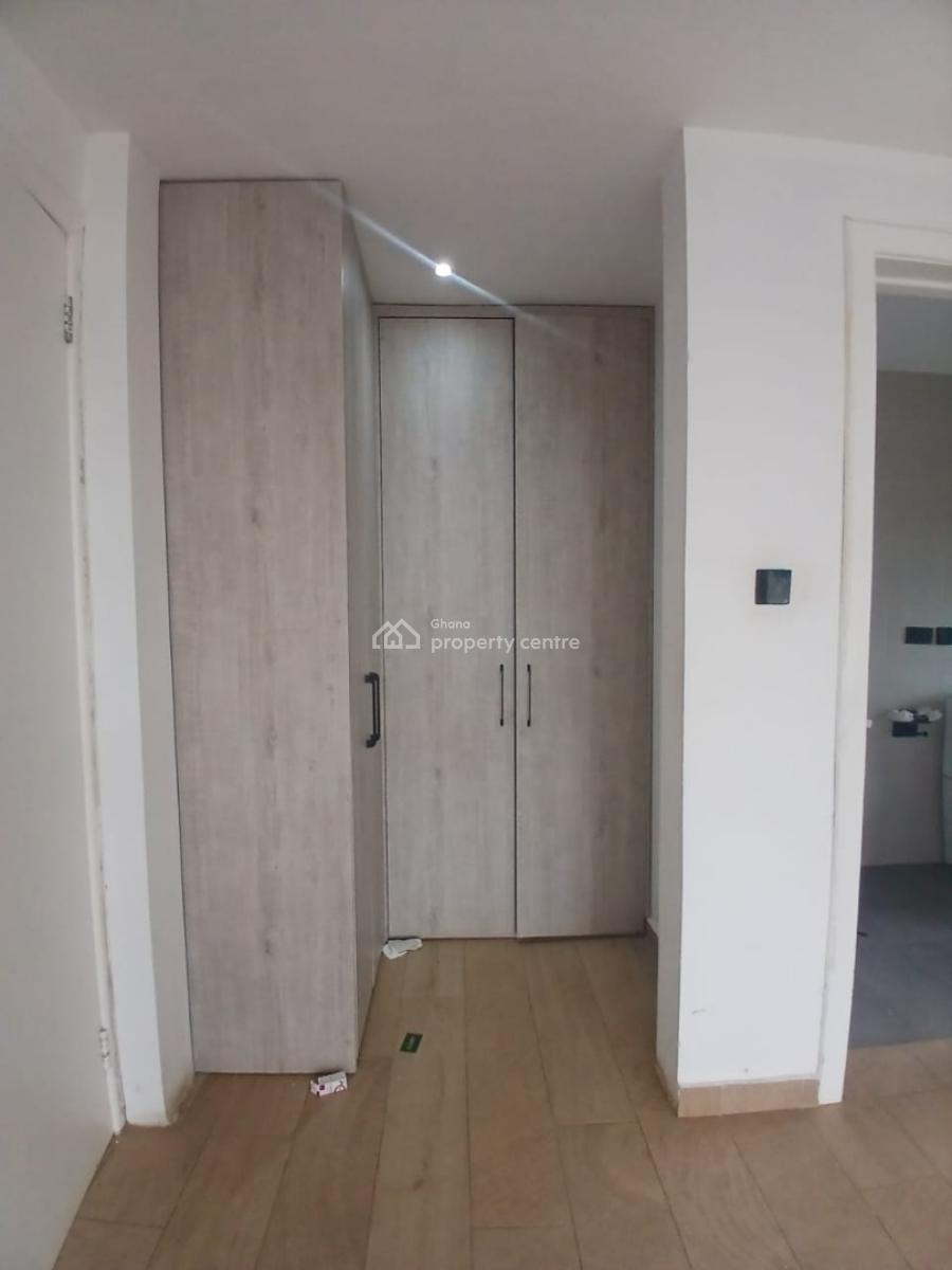 Executive 4 Bedrrom Townhouse, 15 Burma Enclave, Tse Addo, Accra, Townhouse for Rent