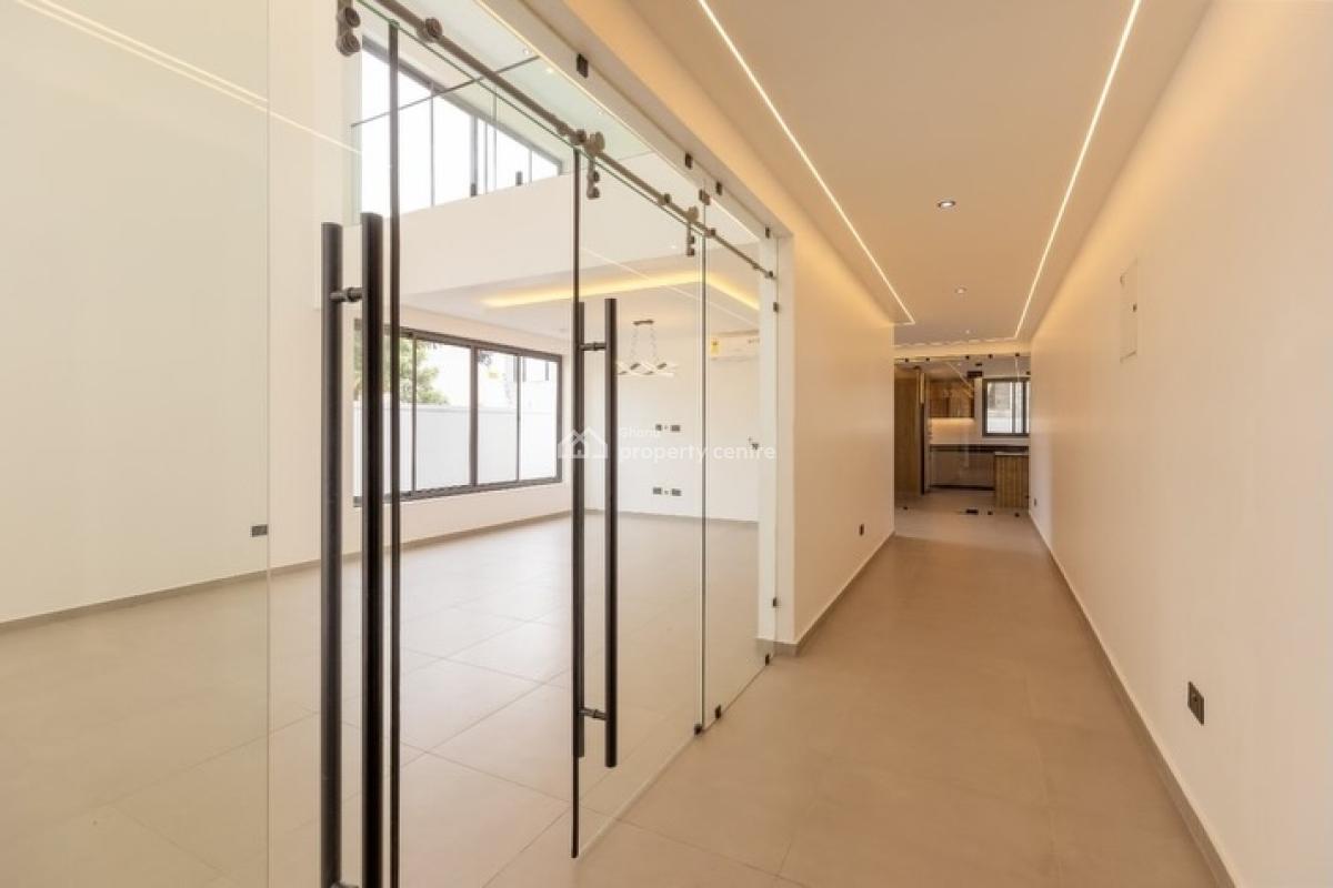 Luxury 4 Bedroom House Cantonment, Cantonments, Accra, House for Sale