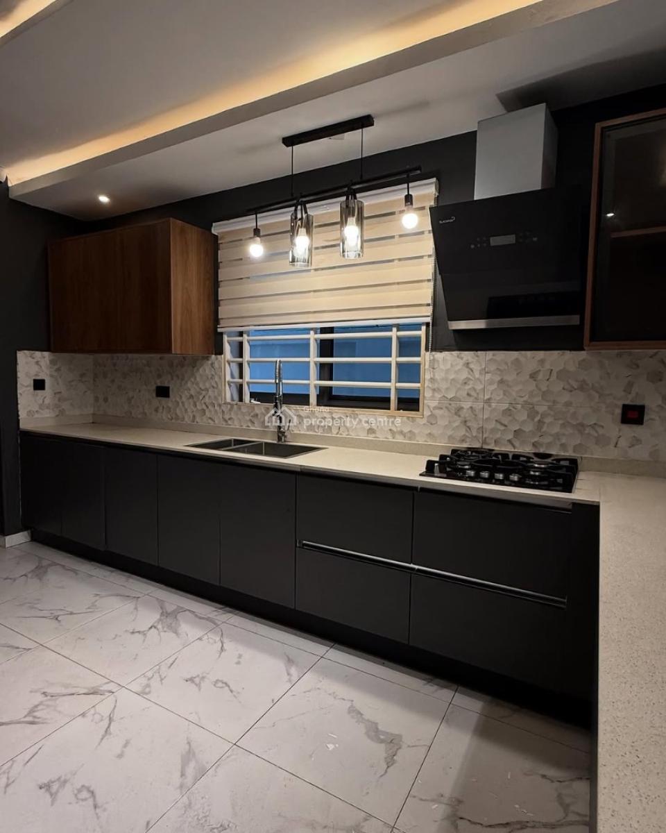 Executive 4 Bedroom, Spintex, Accra, House for Sale