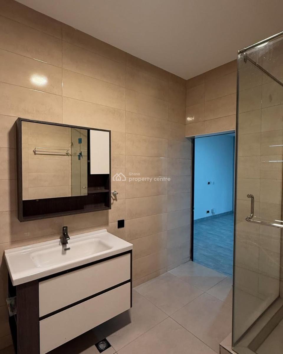 Executive 4 Bedroom, Spintex, Accra, House for Sale