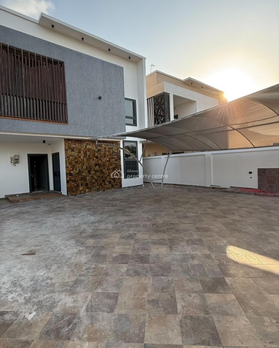 Executive 4 Bedroom, Spintex, Accra, House for Sale
