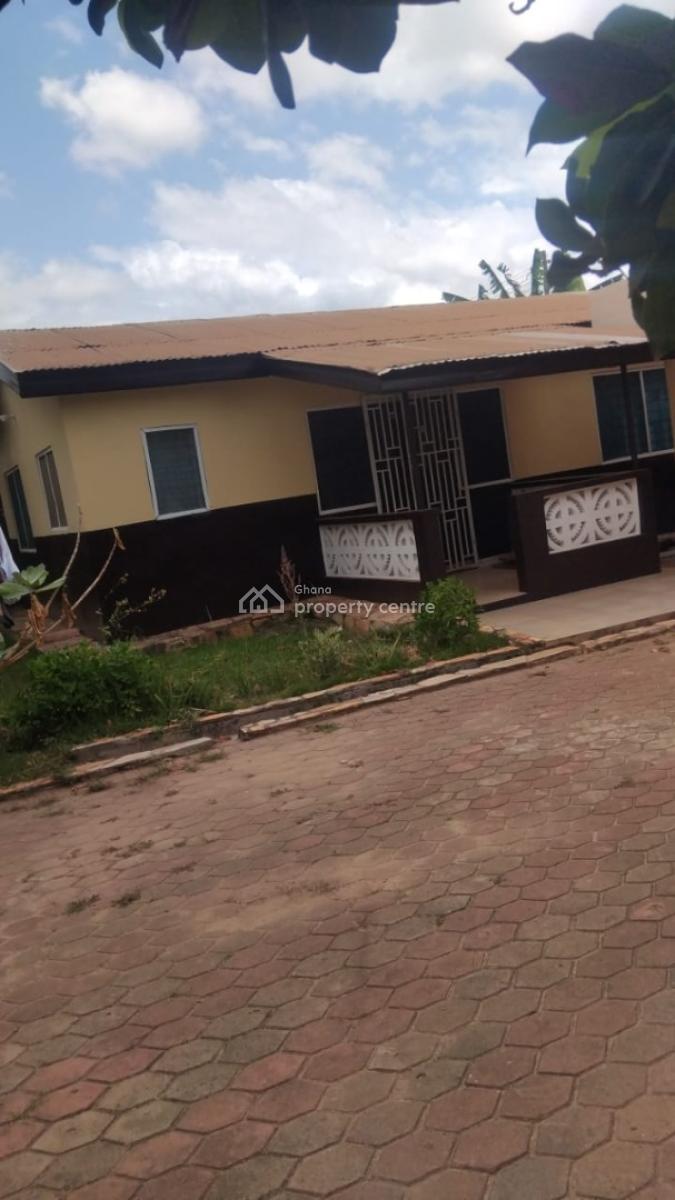 Titled 5brm+ 2brm Outhouse at Adenta, Accra, Adenta Filling Station Area, Adenta Municipal, Accra, Detached Duplex for Sale