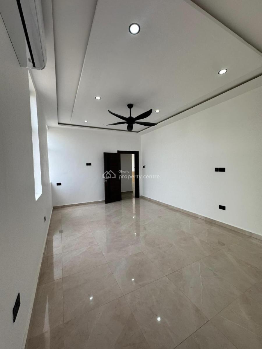 Executive 4-bedroom Townhouse @ Cantonment, Cantonments, Accra, Townhouse for Sale