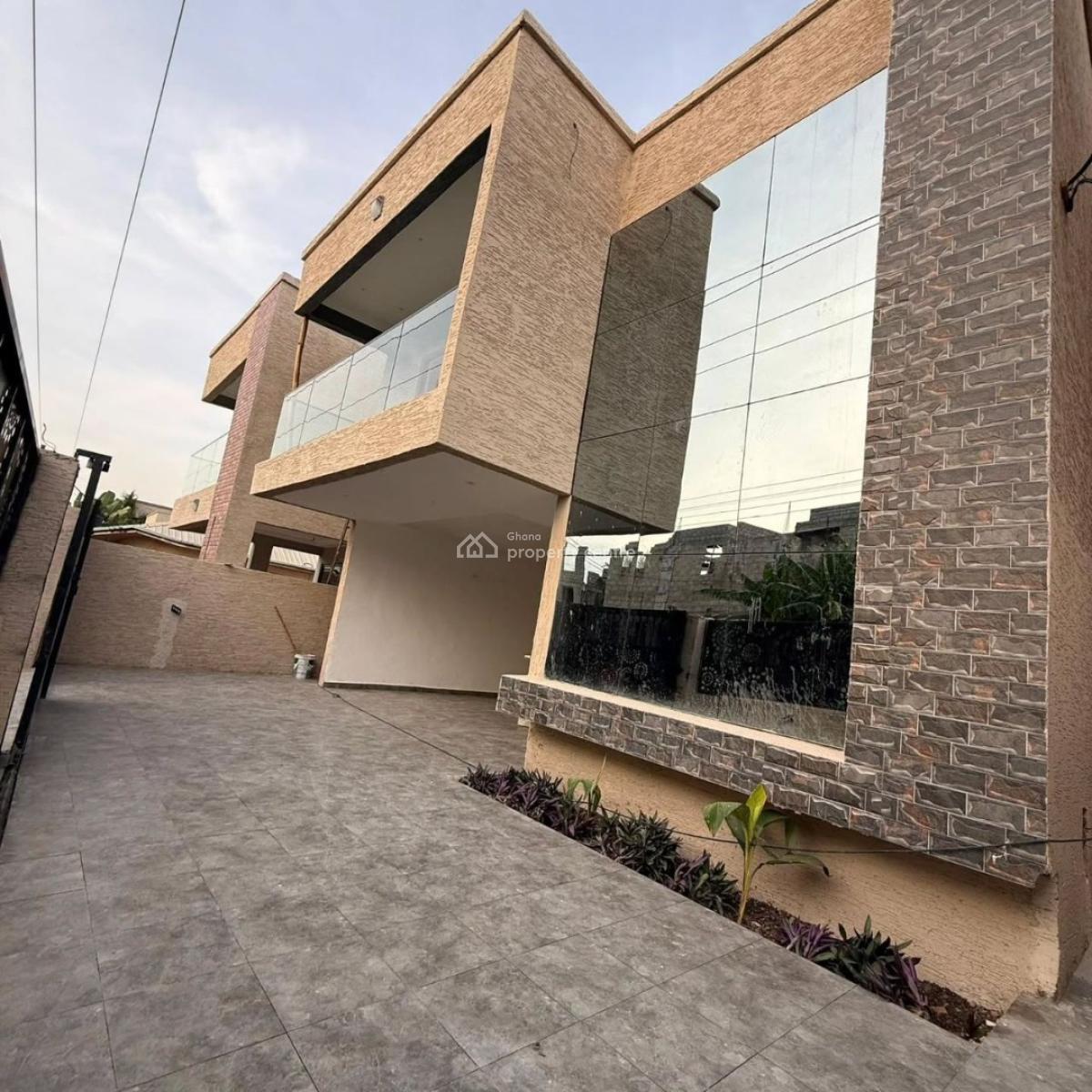 Executive 4 Bedrooms, Ashaley Botwe, Adenta Municipal, Accra, House for Sale