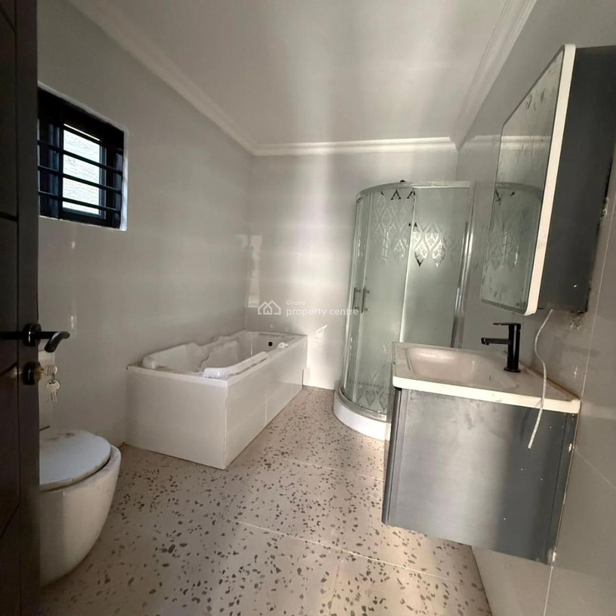 Executive 4 Bedrooms, Ashaley Botwe, Adenta Municipal, Accra, House for Sale