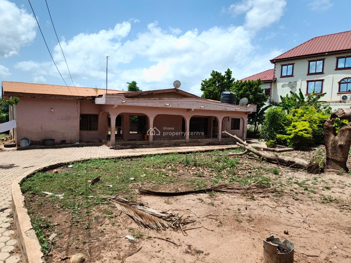 7 Bedrooms House, Atonsu Esereso, Divine., Kumasi Metropolitan, Ashanti, House for Sale