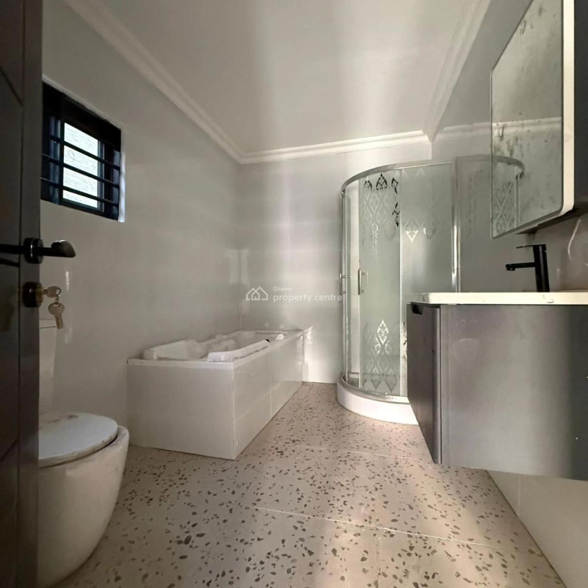 Executive 4 Bedrooms, Adjiringanor, East Legon, Accra, House for Sale