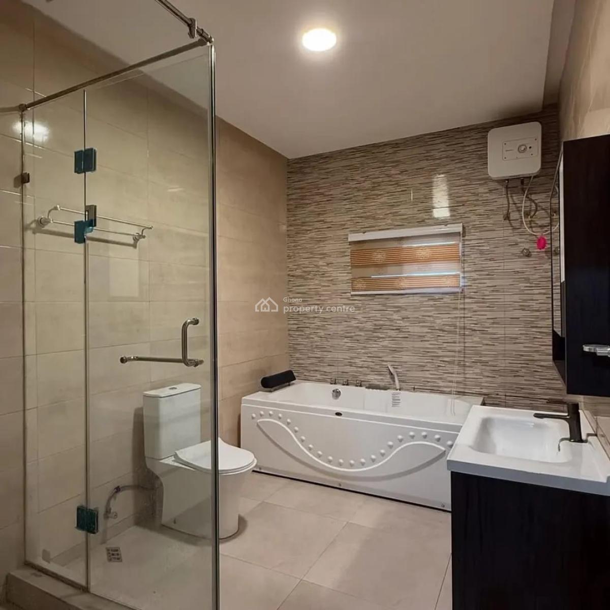 4 Bedroom House with Boys Quarters at Spintex Community 18, Spintex Community 18, Accra Metropolitan, Accra, House for Sale
