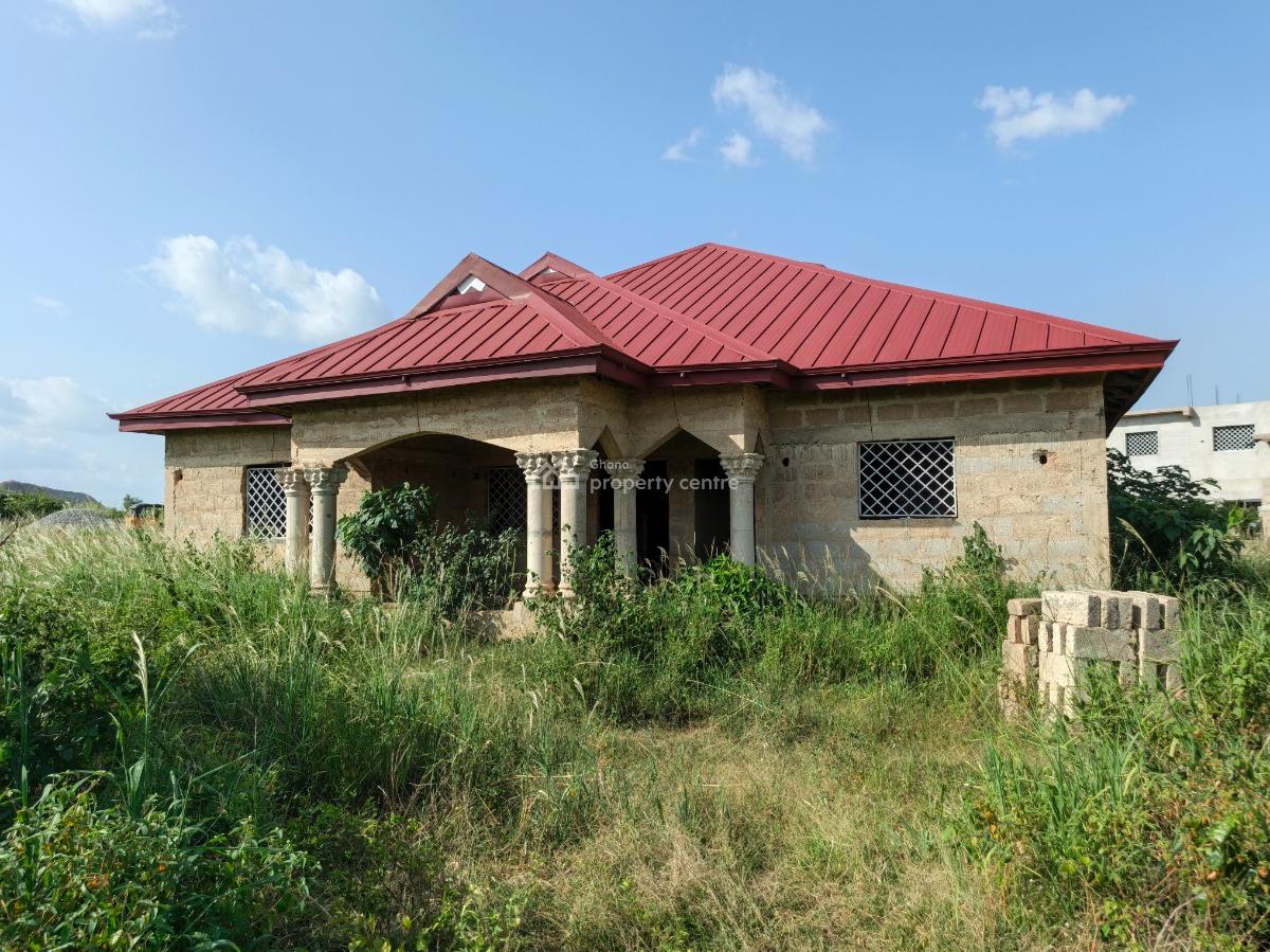 4 Bedrooms House, Asonomaso Nkwanta, Near Mampongteng., Kumasi Metropolitan, Ashanti, House for Sale