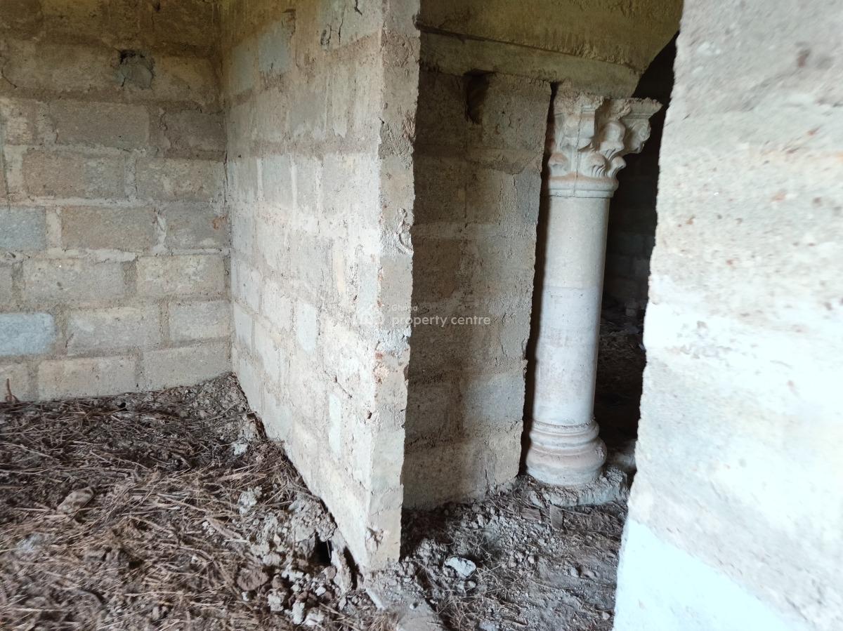 4 Bedrooms House, Asonomaso Nkwanta, Near Mampongteng., Kumasi Metropolitan, Ashanti, House for Sale