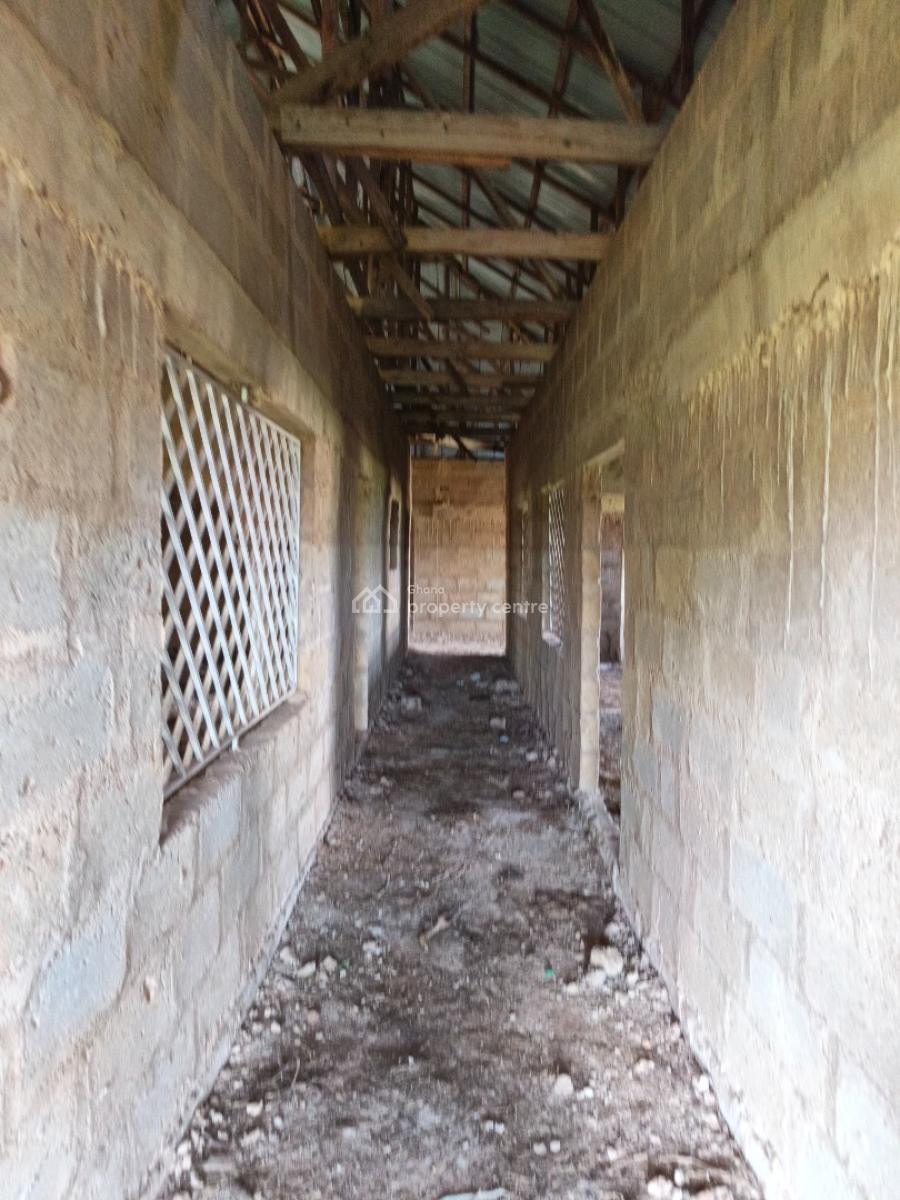 4 Bedrooms House, Asonomaso Nkwanta, Near Mampongteng., Kumasi Metropolitan, Ashanti, House for Sale