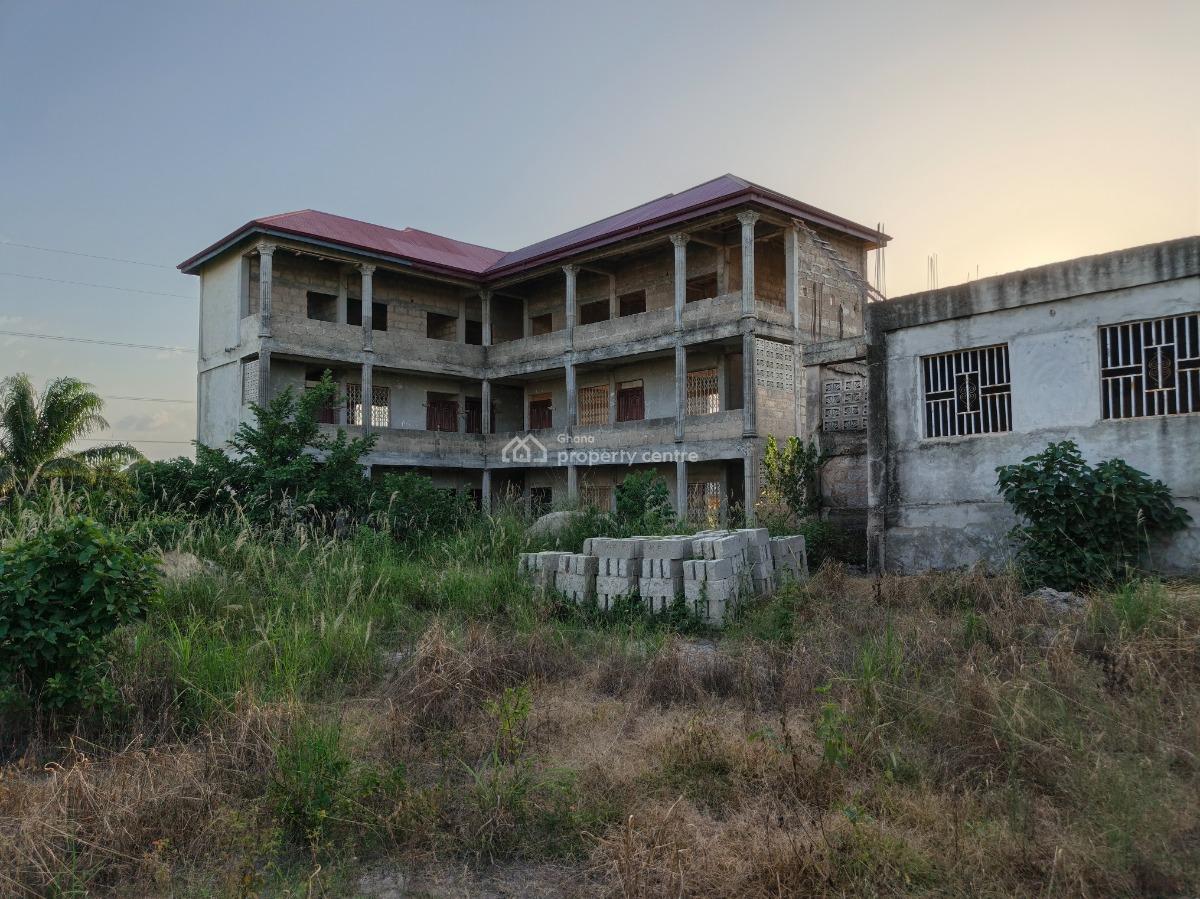 School, Adesina, Near Kenyasi Abrem., Kumasi Metropolitan, Ashanti, School for Sale