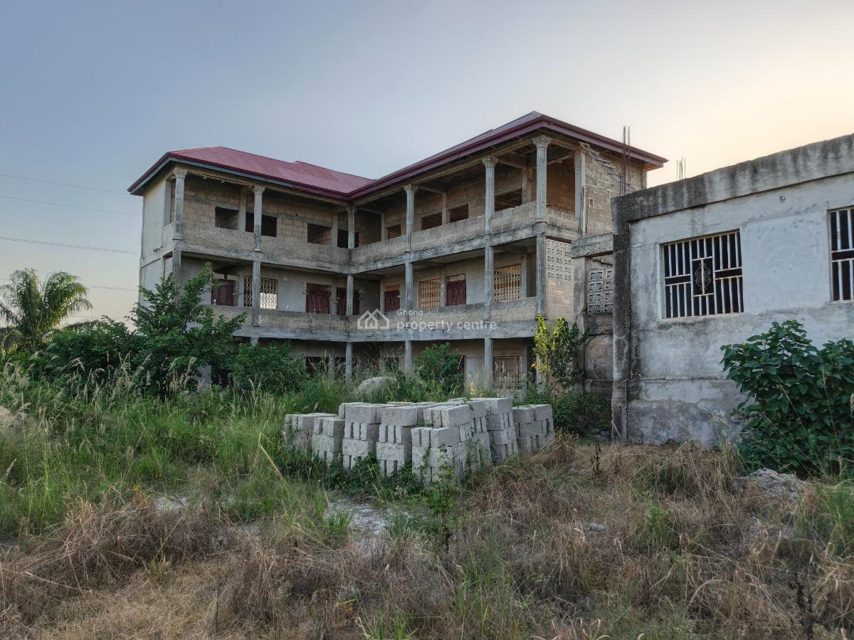 School, Adesina, Near Kenyasi Abrem., Kumasi Metropolitan, Ashanti, School for Sale