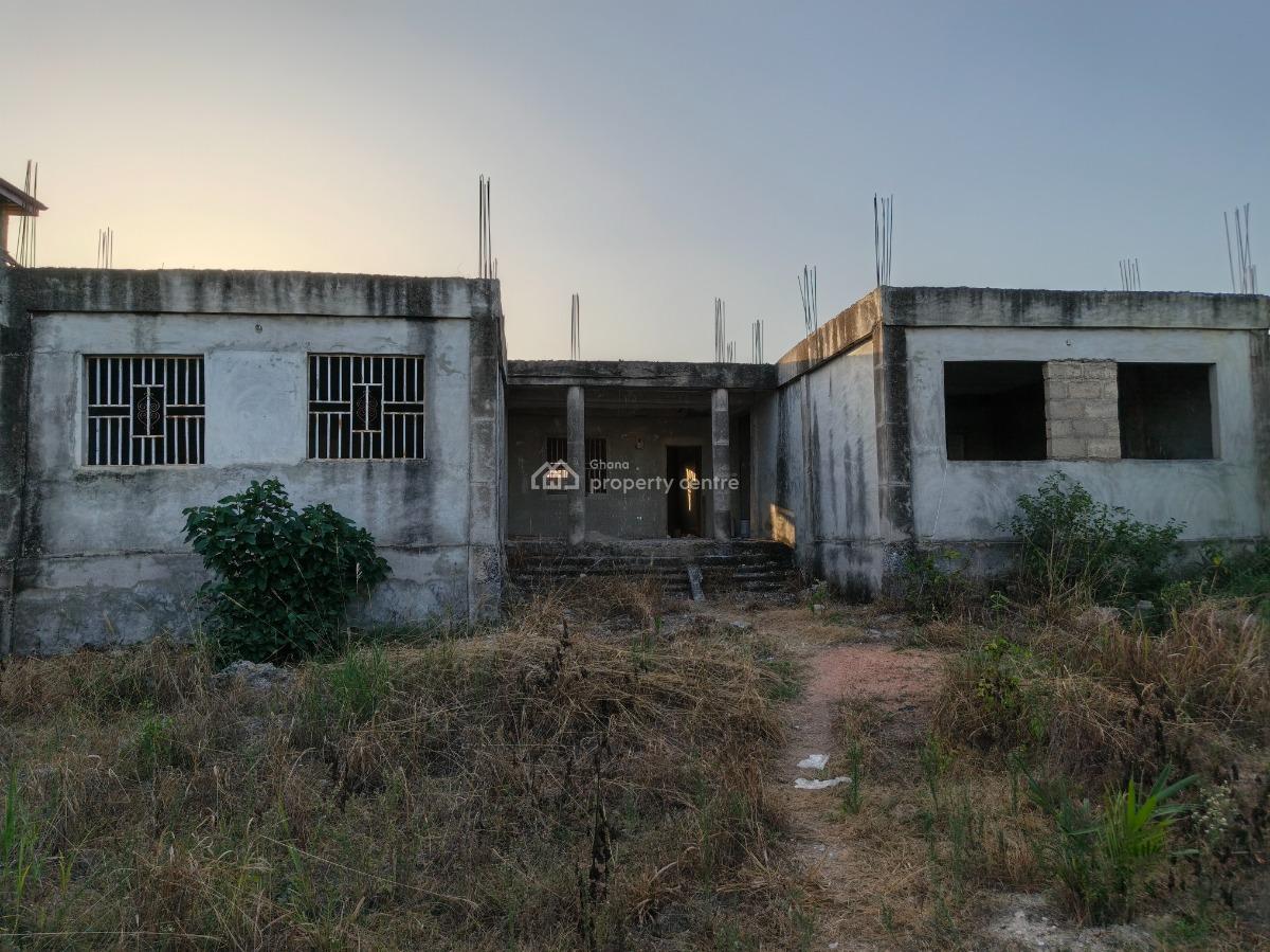 School, Adesina, Near Kenyasi Abrem., Kumasi Metropolitan, Ashanti, School for Sale