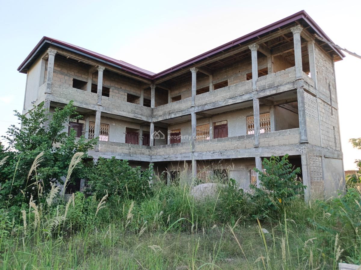 School, Adesina, Near Kenyasi Abrem., Kumasi Metropolitan, Ashanti, School for Sale