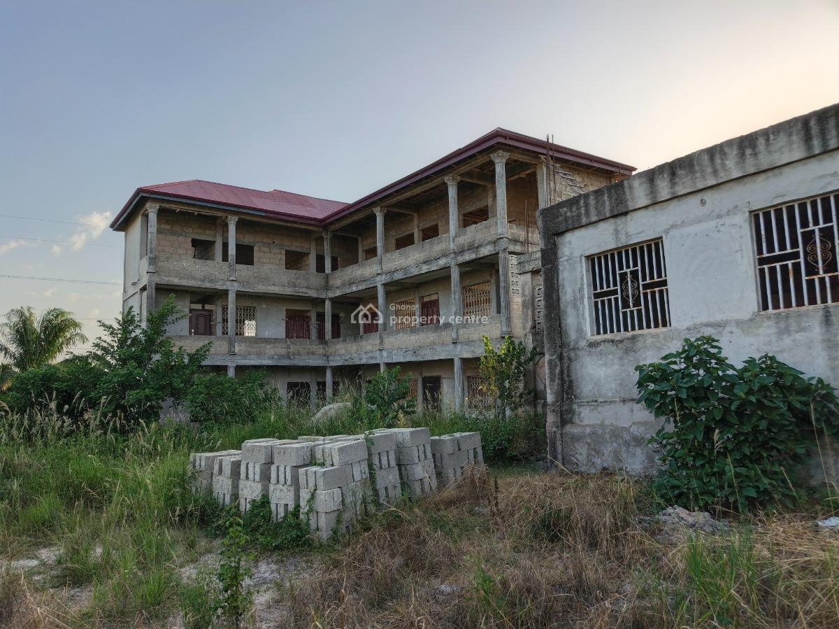 School, Adesina, Near Kenyasi Abrem., Kumasi Metropolitan, Ashanti, School for Sale
