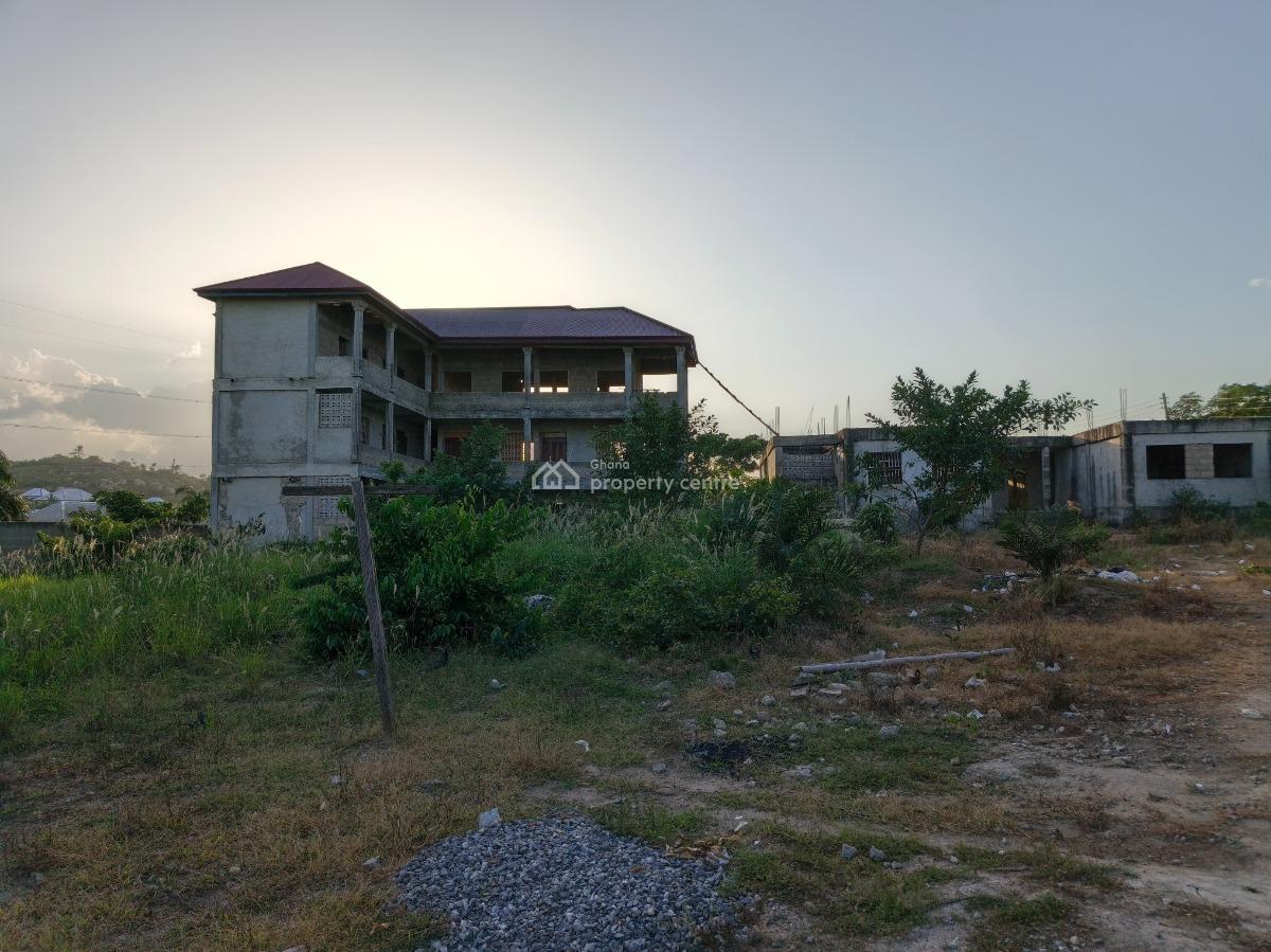 School, Adesina, Near Kenyasi Abrem., Kumasi Metropolitan, Ashanti, School for Sale