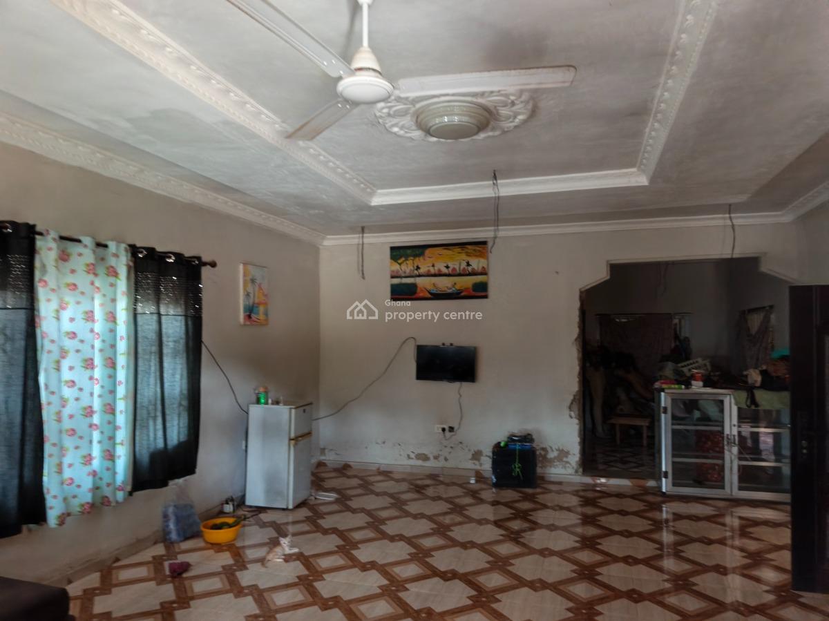4 Bedrooms.  ( on Full Plot), Heman, Near Kronum Afrancho., Kumasi Metropolitan, Ashanti, House for Sale