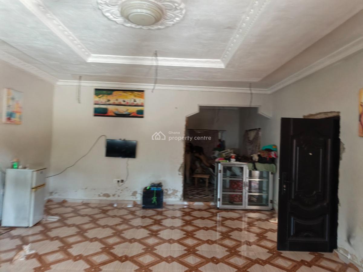 4 Bedrooms.  ( on Full Plot), Heman, Near Kronum Afrancho., Kumasi Metropolitan, Ashanti, House for Sale