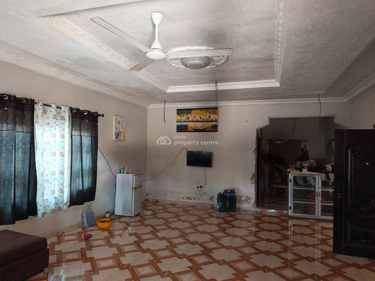 4 Bedrooms.  ( on Full Plot), Heman, Near Kronum Afrancho., Kumasi Metropolitan, Ashanti, House for Sale