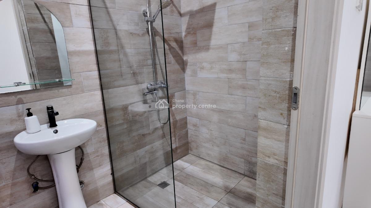 East Legon 4 Bed Gated Community Townhouse- (furnished), Near a & C Mall, East Legon, Accra, Townhouse for Rent