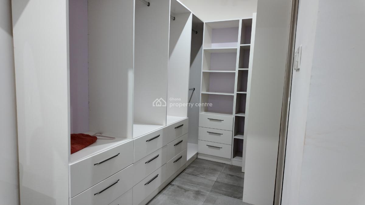 East Legon 4 Bed Gated Community Townhouse- (furnished), Near a & C Mall, East Legon, Accra, Townhouse for Rent