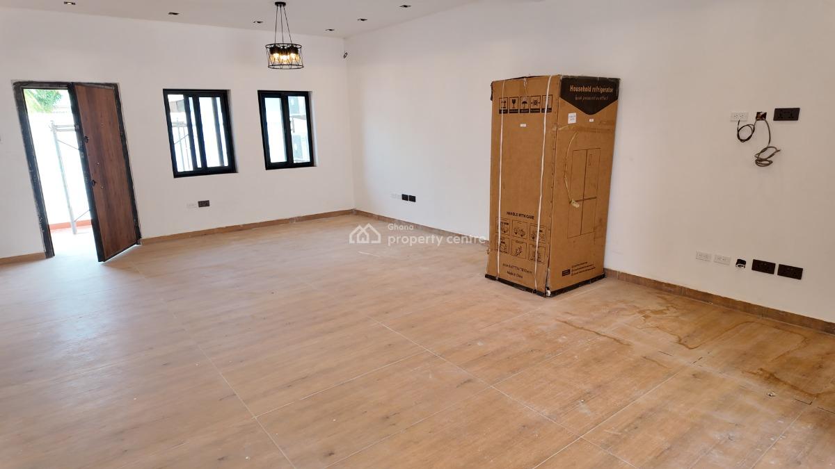 4 Bed Townhouse (3 Bedrooms + 1 Primary Penthouse Suite) Semi-detached, Tse Addo, Accra, Townhouse for Rent