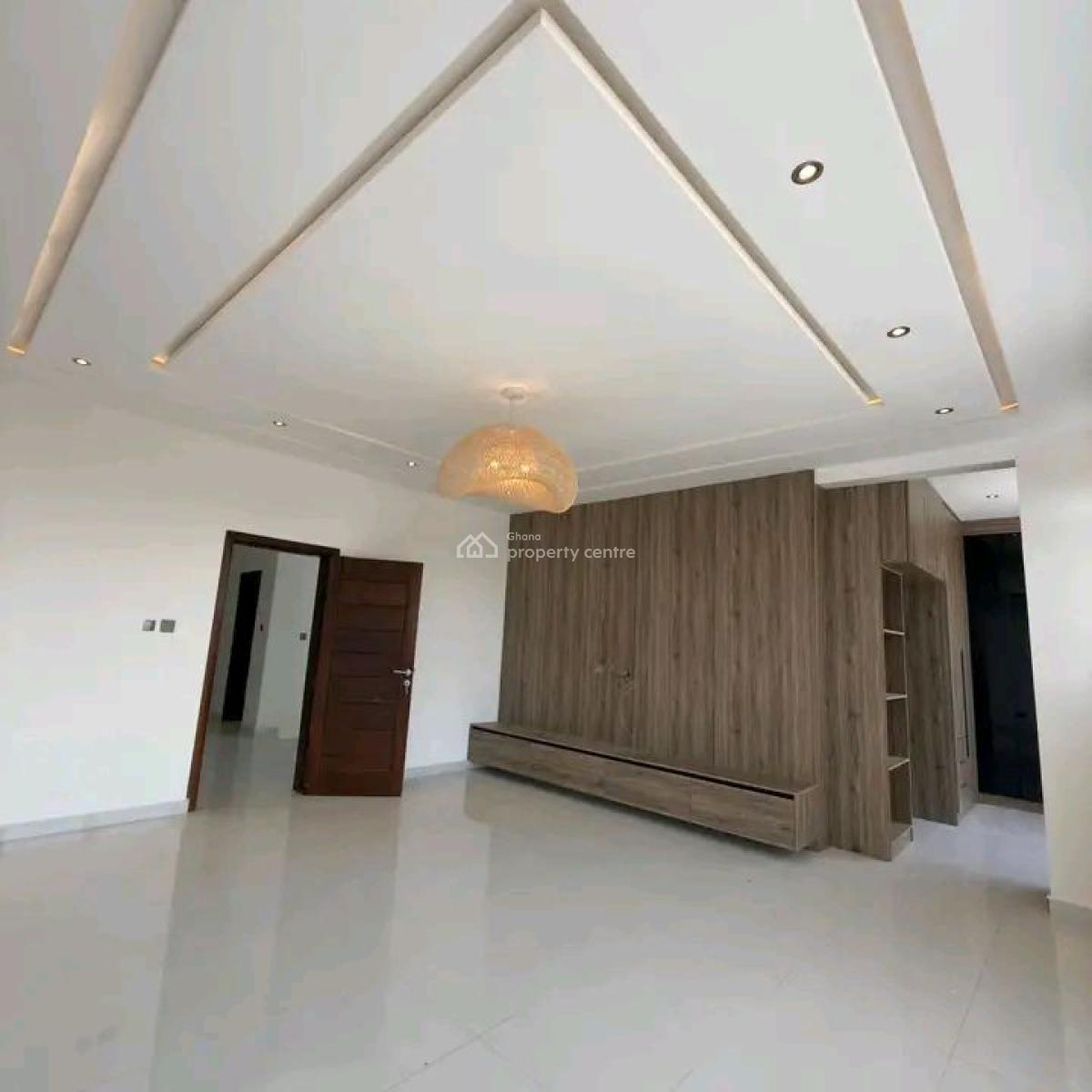 Modern 4-bed Townhome +bq @ Nmai-dzor, Nmai-dzorn, Ashaley Botwe, Adenta Municipal, Accra, Townhouse for Sale