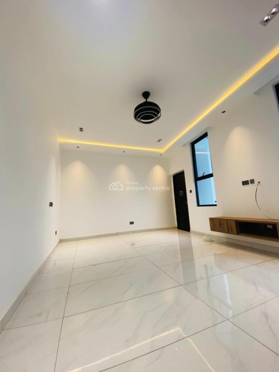 Executive 4 Bedroom, Oyarifa, La Nkwantanang Madina Municipal, Accra, House for Sale