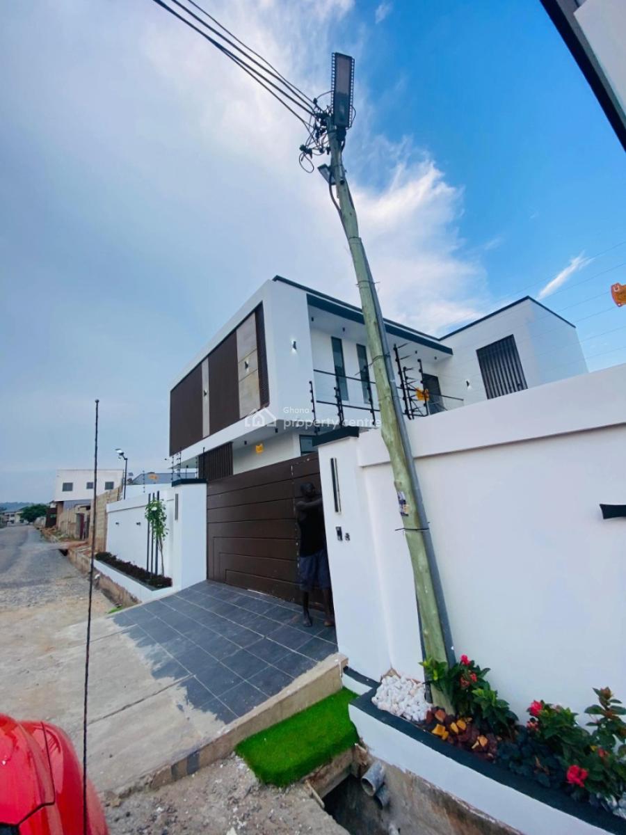 Executive 4 Bedroom, Oyarifa, La Nkwantanang Madina Municipal, Accra, House for Sale