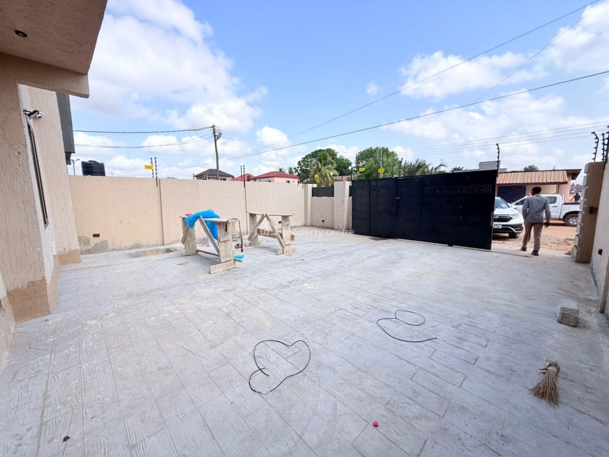 Executive 4 Bedroom, Teshie-nungua Estates, Accra, House for Sale