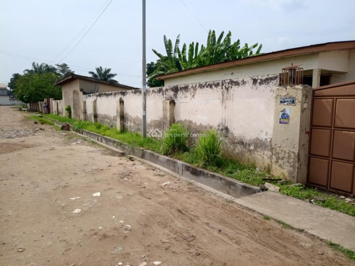 Executive Titled Property on 1 & Half Plot, Abelemkpe, Accra, Land for Sale