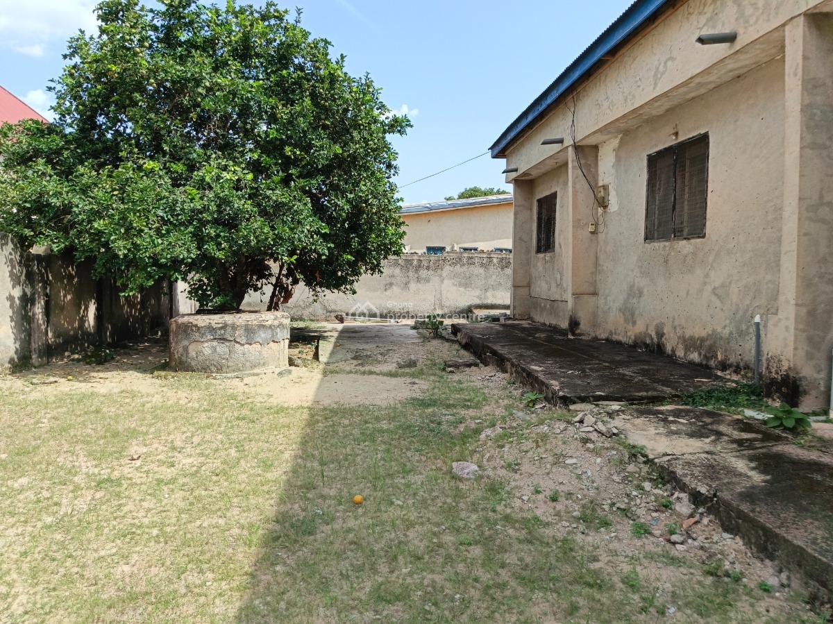 5 Bedrooms.    ( Abrem New Town), Kenyasi Abrem New Town., Kumasi Metropolitan, Ashanti, House for Sale
