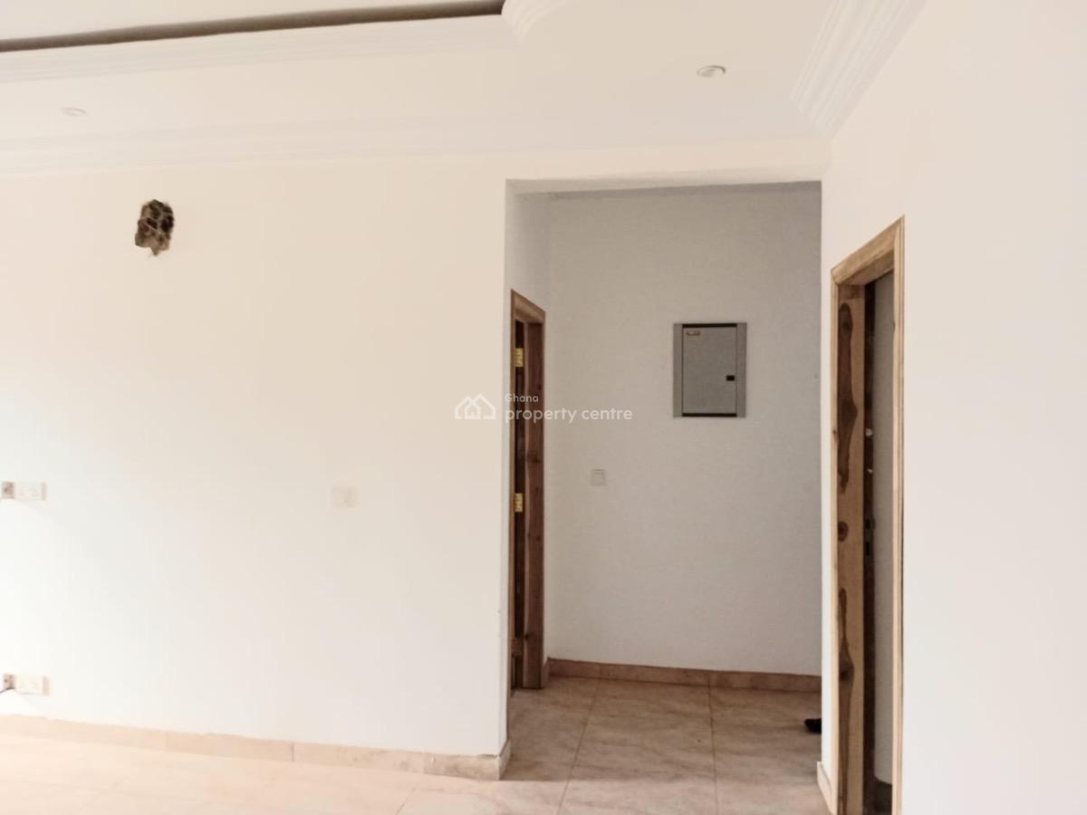 2 Bedrooms Apartment, Madina-estate, La Nkwantanang Madina Municipal, Accra, Apartment for Rent
