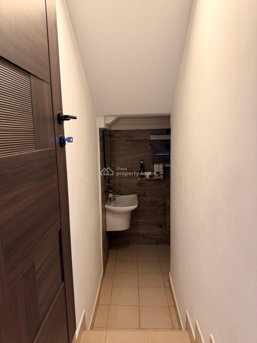 Executive Unfurnished 3-bedroom, East Legon Hills, East Legon, Accra, House for Sale