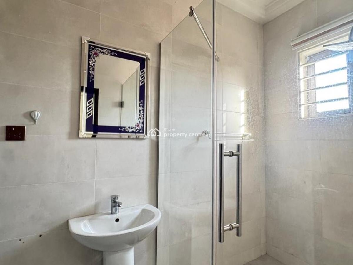 Executive 2-bedroom Flat, Nanakrom, Ashaley Botwe, Adenta Municipal, Accra, Apartment for Rent