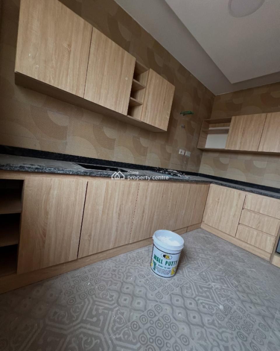 Executive 2-bedroom Smart Flat, Westlands, Ga East Municipal, Accra, Apartment for Rent
