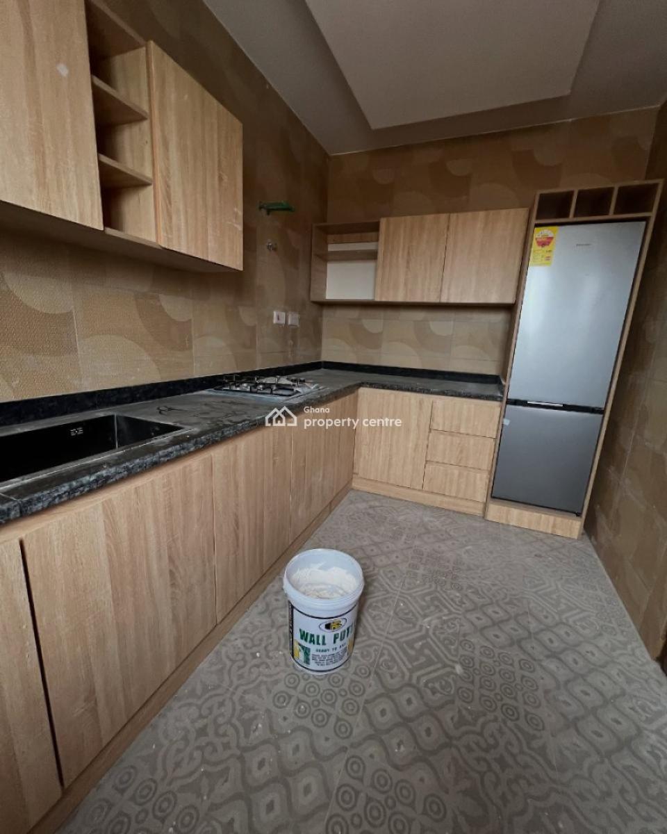 Executive 2-bedroom Smart Flat, Westlands, Ga East Municipal, Accra, Apartment for Rent