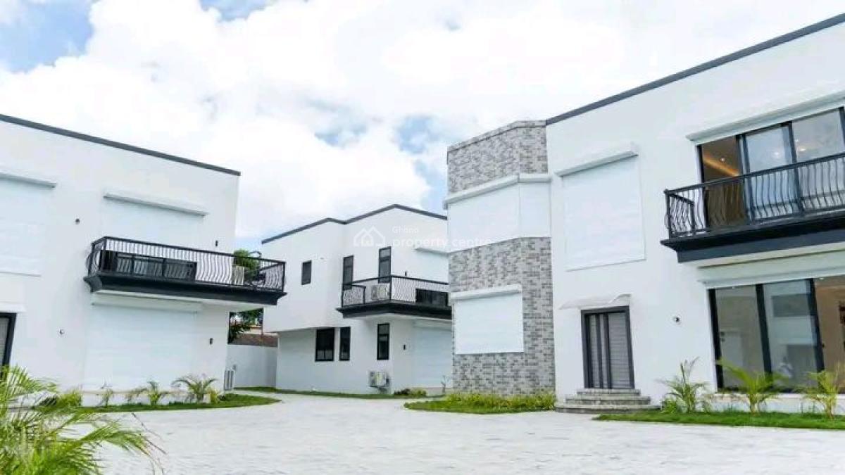 Modern 4-bedroom Townhouse, East Legon, Accra, Townhouse for Rent
